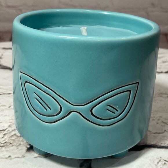 RAE DUNN citronella water blossom candle/planter - Picture 5 of 5